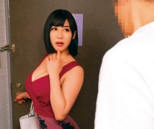 自宅に来たデリヘル嬢が、風俗堕ちしたご近所人妻だった！★わざとゴム外し、洪水ま○こにナマちん挿入！