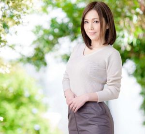 【高瀬智香】元地方局アナウンサーの人妻がAVデビュー！この４３歳の超美尻SEXは、ヌキ過ぎ注意です、我を忘れて初不貞に溺れる本気SEXがヤバい…