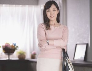 【鳥谷礼香】人妻初撮りドキュメント！天然ドＳのスケベ痴女は、バスケ部出身で１８５cmの長身！性欲と性癖を満たす女性上位プレイ